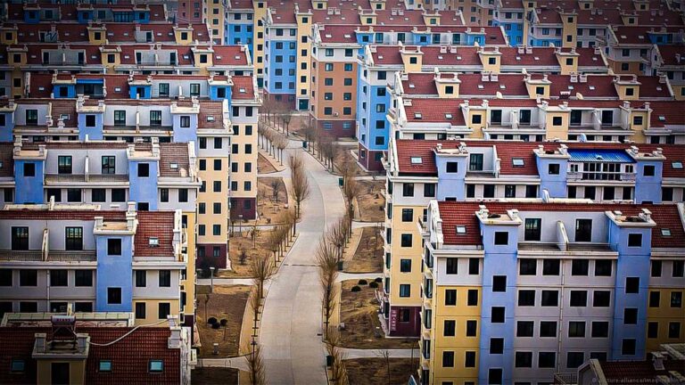 China Ghost Towns